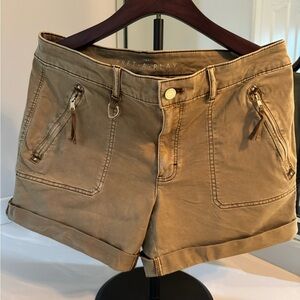 White House Black Market Tan Cargo Shorts Relaxed Fit